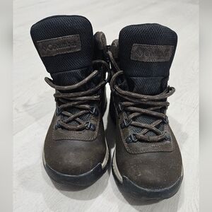 Columbia Brown Hiking Boots